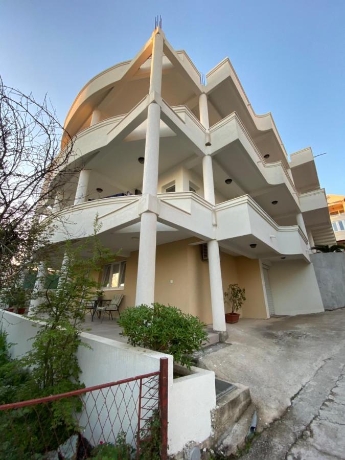 Dajkovic Apartmani 巴尔 外观 照片