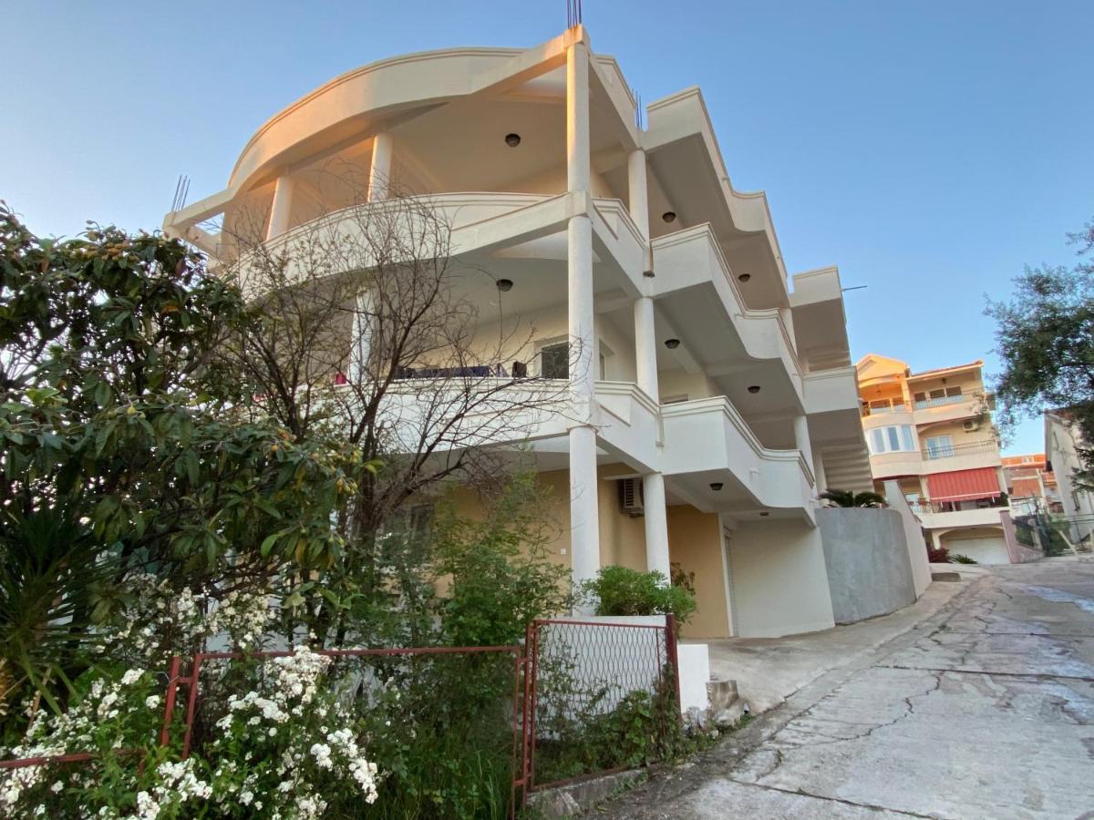 Dajkovic Apartmani 巴尔 外观 照片